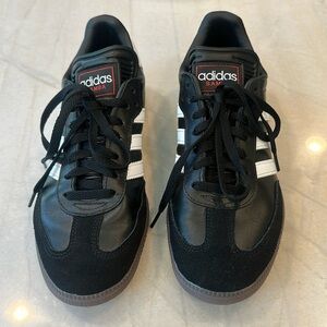 Worn once! Adidas Samba Classic Black and White Men's Shoes